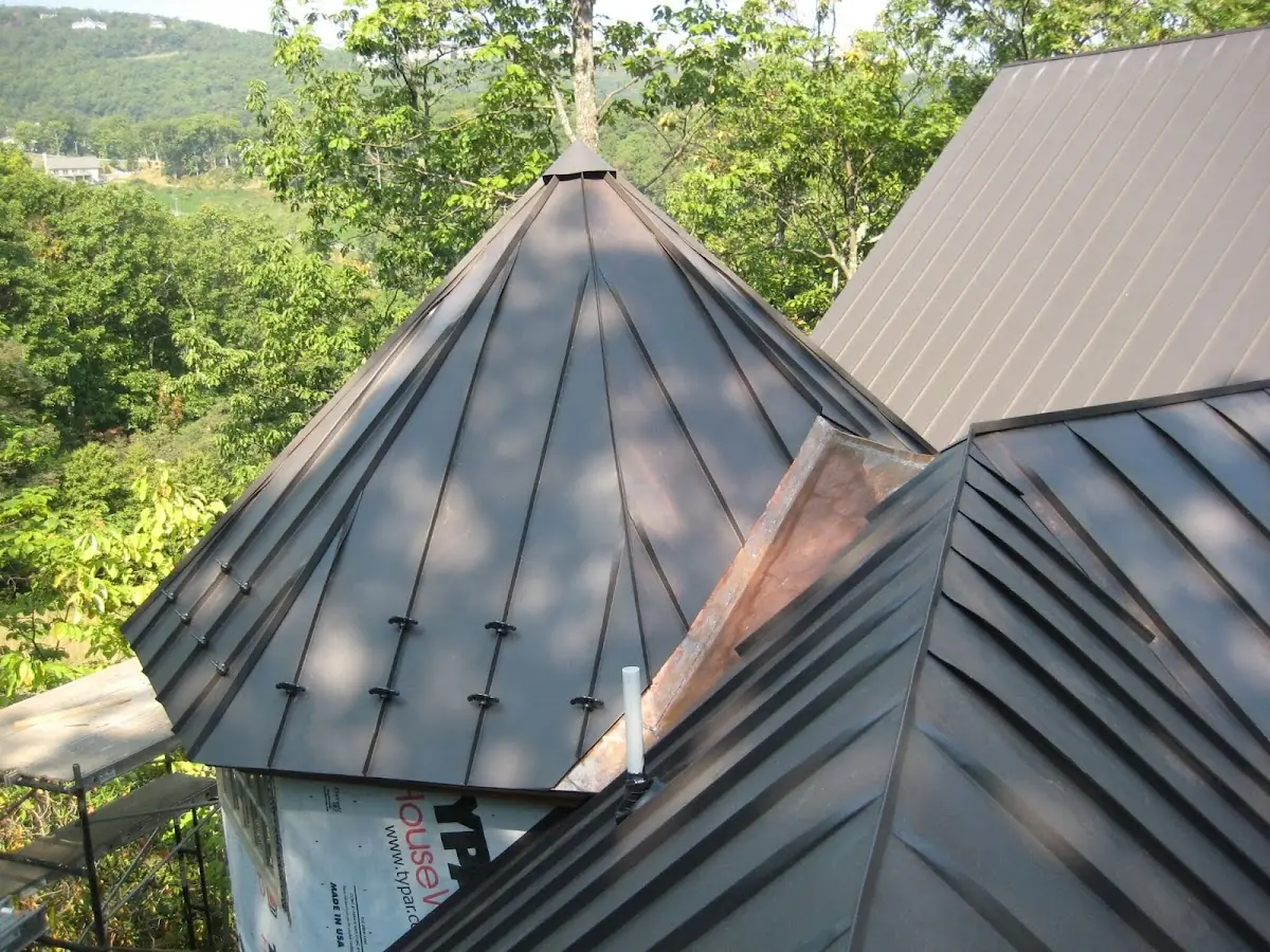 Professional Shingle Replacement & Repair by Craftsman Roofing in Vinvale